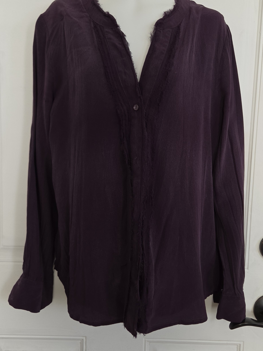 ecru 100% Silk Plum Long Sleeve V-Neck Button Front Blouse(T85)